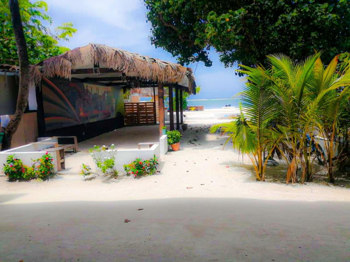 Elysian Hideaway Hotel Maafushi Bagian luar foto
