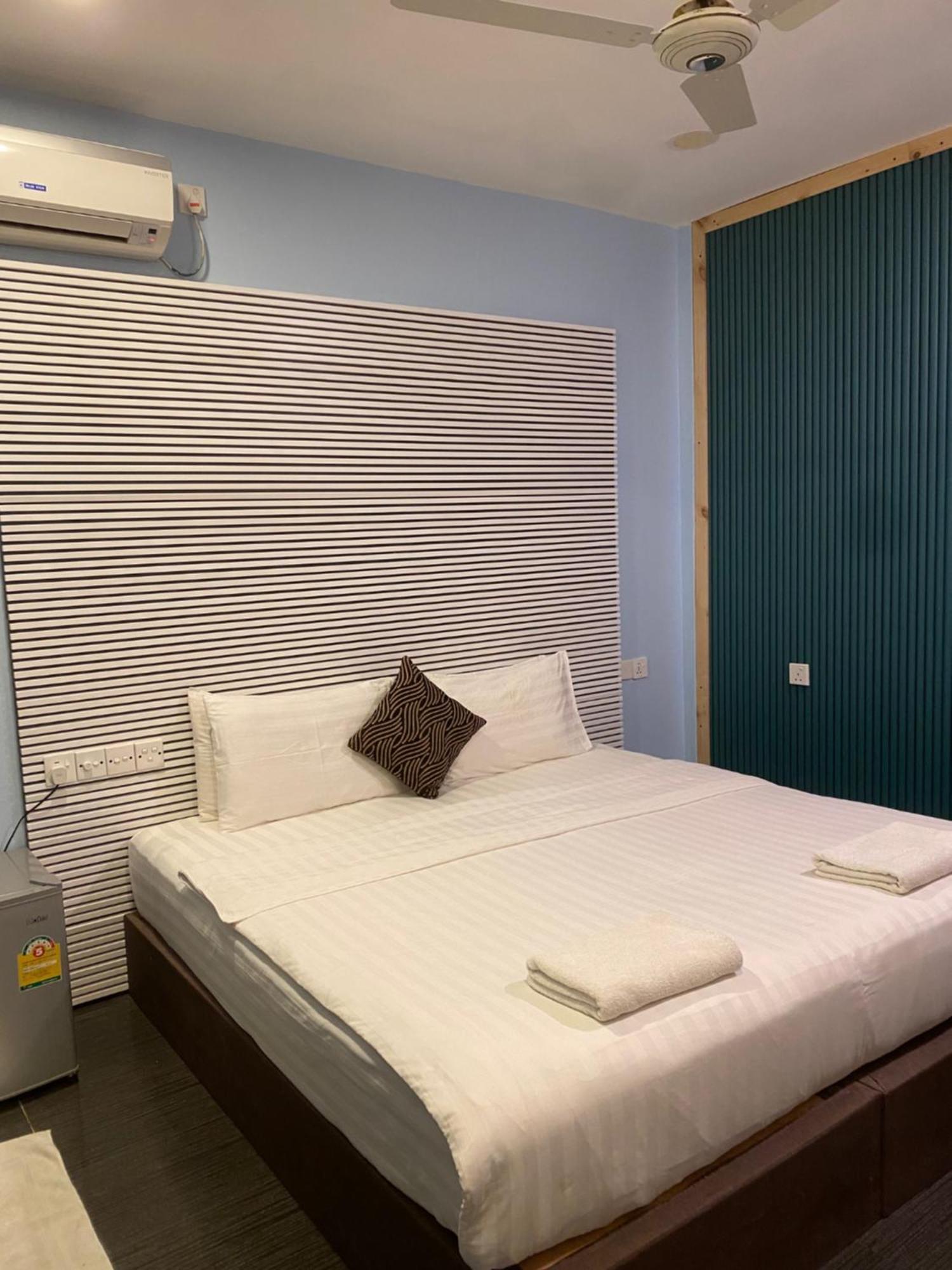Elysian Hideaway Hotel Maafushi Bagian luar foto